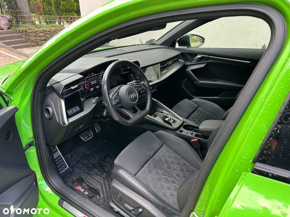 Audi RS3 Limousine - 10