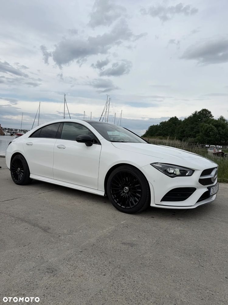 Mercedes-Benz CLA 220 4-Matic AMG Line 7G-DCT - 2