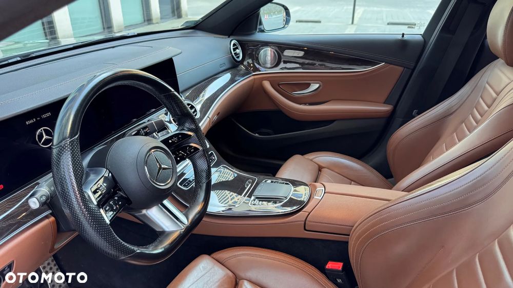 Mercedes-Benz Klasa E 220 d 4-Matic AMG - 6