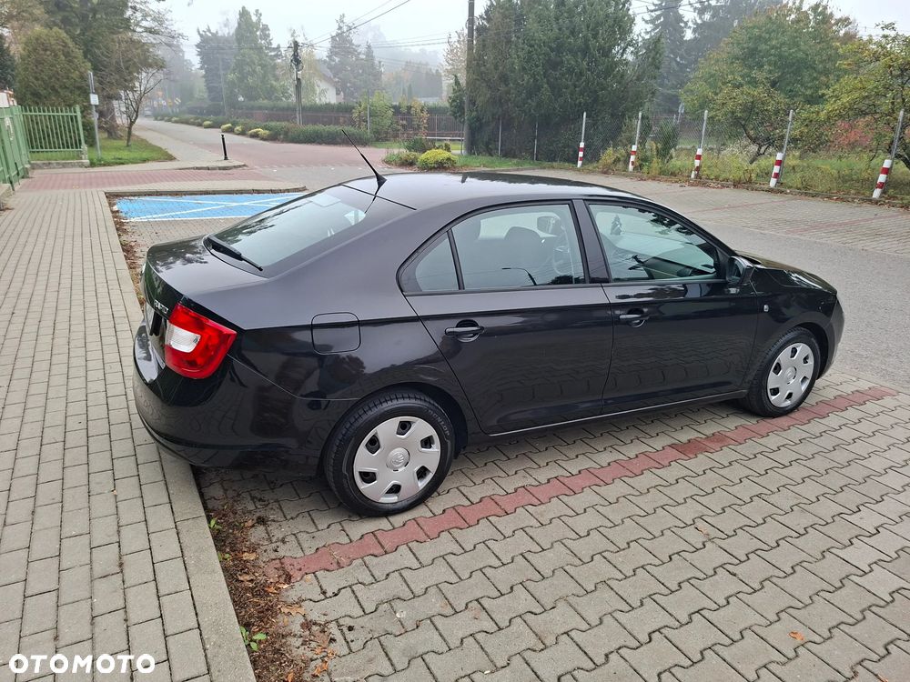 Skoda Rapid 2013 photo 4