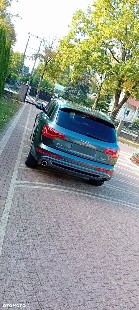 Audi Q7 - 4