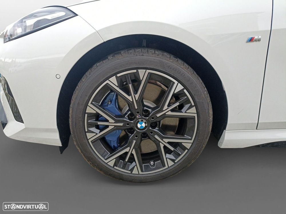 BMW 220 Gran Coupé d - 15