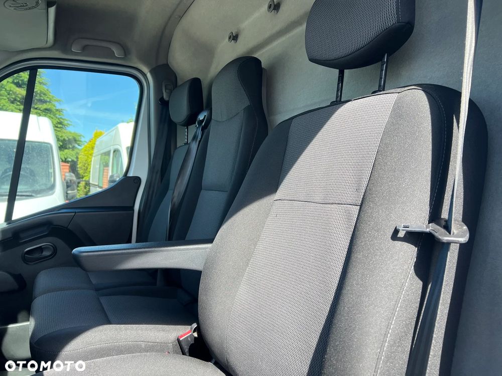 Renault Master L3H2 2,3 Dci 145 KM klima 2 x drzwi przes. winda - 10