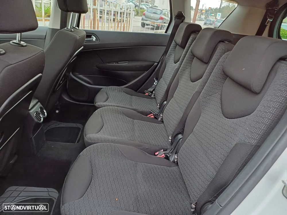 Peugeot 308 SW 1.6 HDi Sport CVM6 - 5