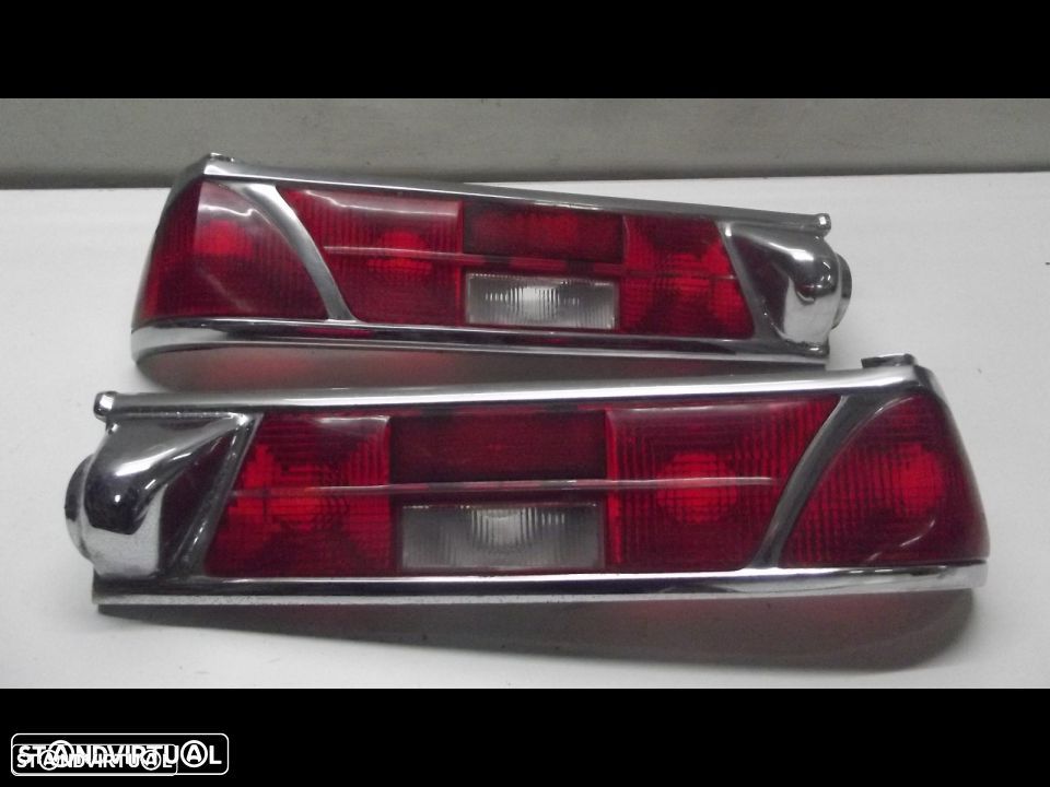 mercedes antigo farolins traseiros - 1