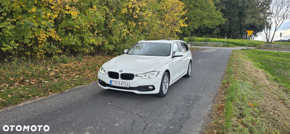 BMW 320D 2017 photo 2