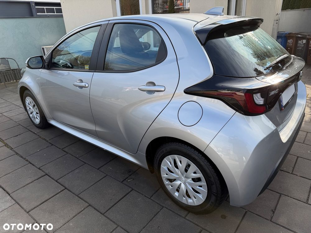 Toyota Yaris - 5