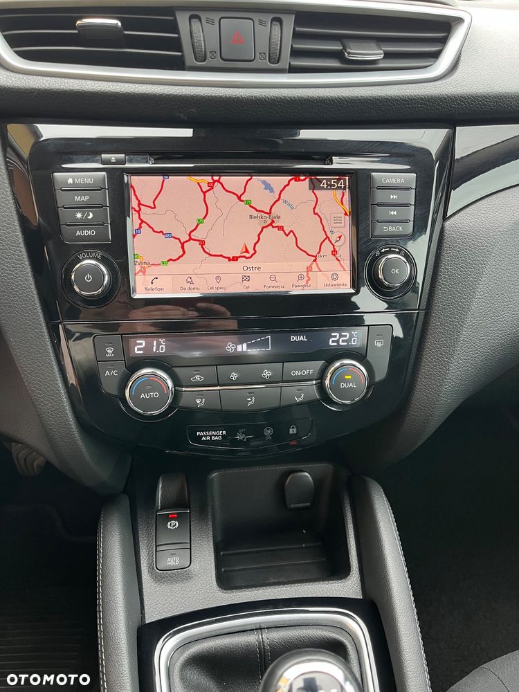 Nissan Qashqai 1.3 DIG-T N-WAY - 20