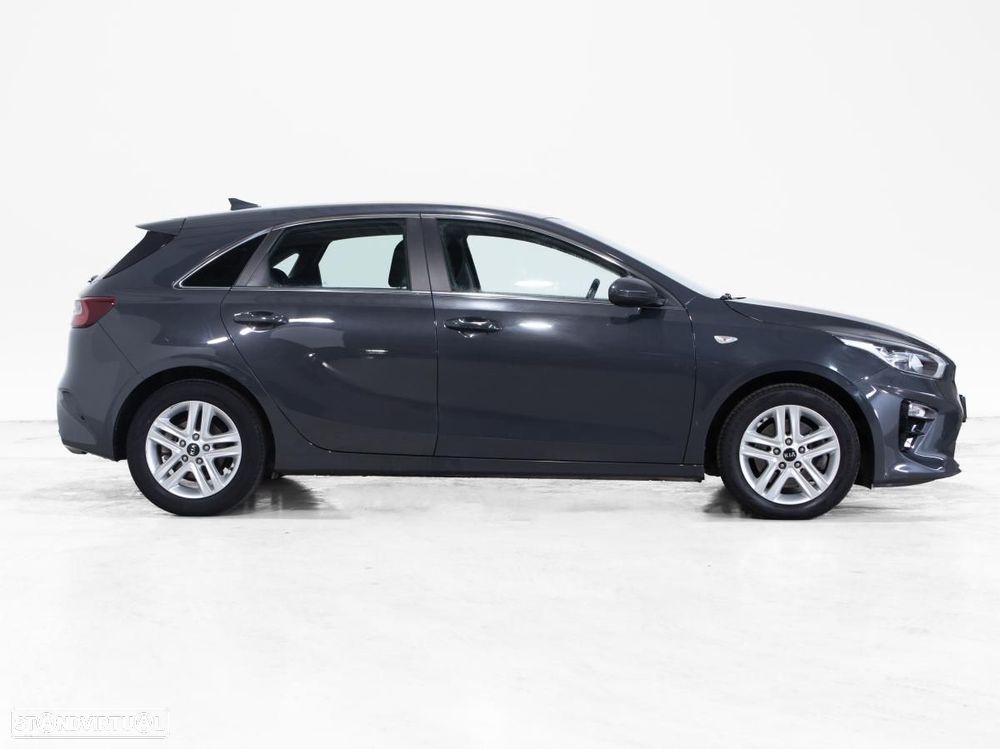 Kia Ceed 1.0 T-GDI Urban - 2