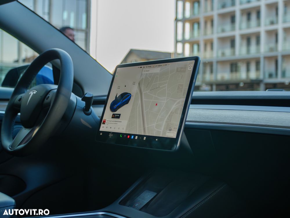 Tesla Model 3 Langstreckenbatterie Allradantrieb Dual Motor - 32