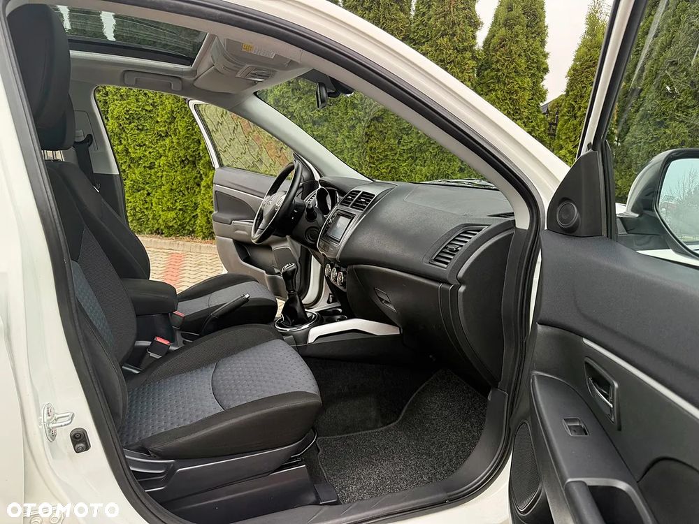 Mitsubishi ASX 1.6 Intense - 18