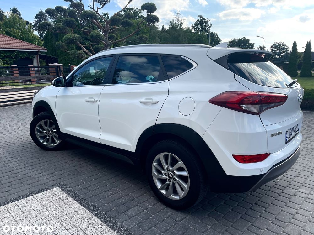 Hyundai Tucson blue 1.6 GDi 2WD Navi - 21