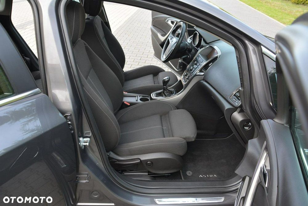 Opel Astra 1.4 Turbo Cosmo - 17