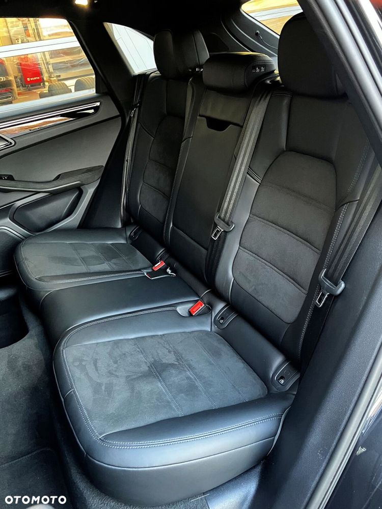 Porsche Macan GTS - 17