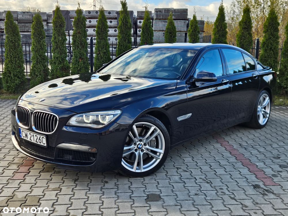 BMW Seria 7 750i xDrive Edition Exclusive - 1