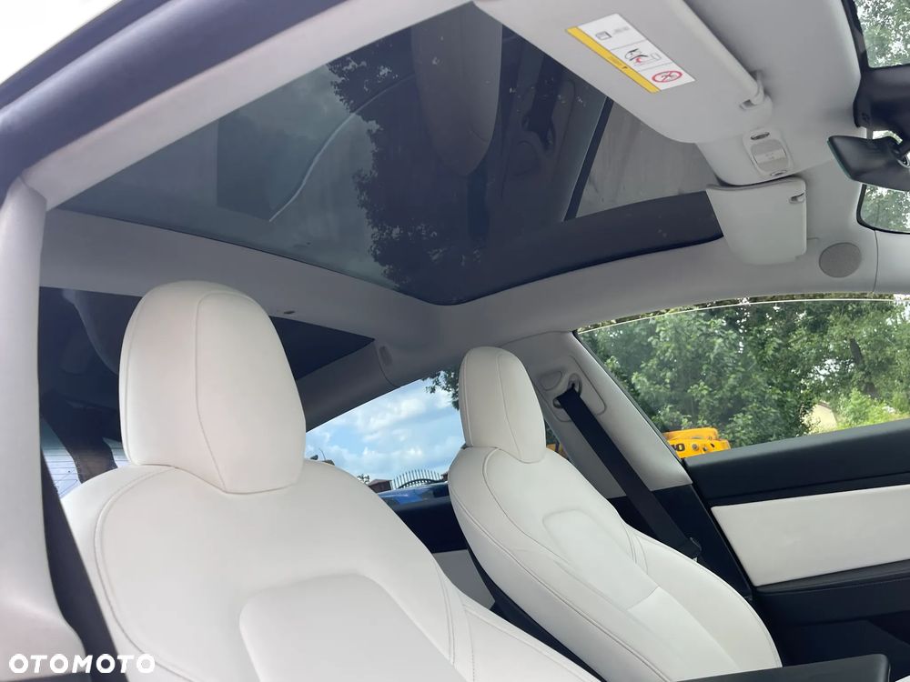 Tesla Model 3 Langstreckenbatterie Allradantrieb Dual Motor - 23
