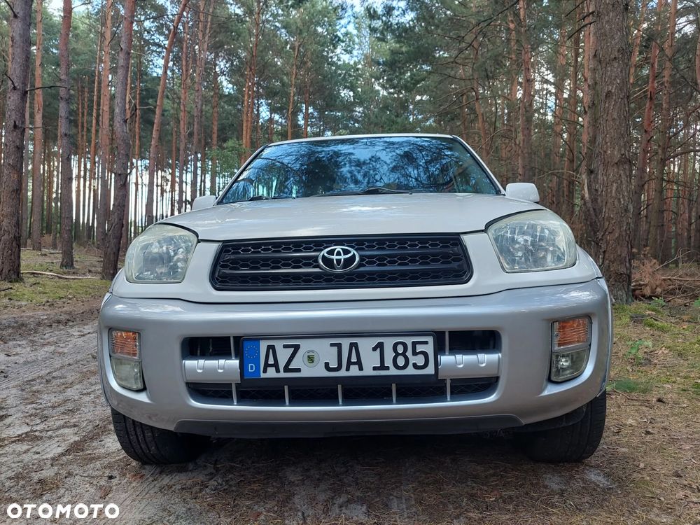 Toyota RAV4 4x4 Edition - 10