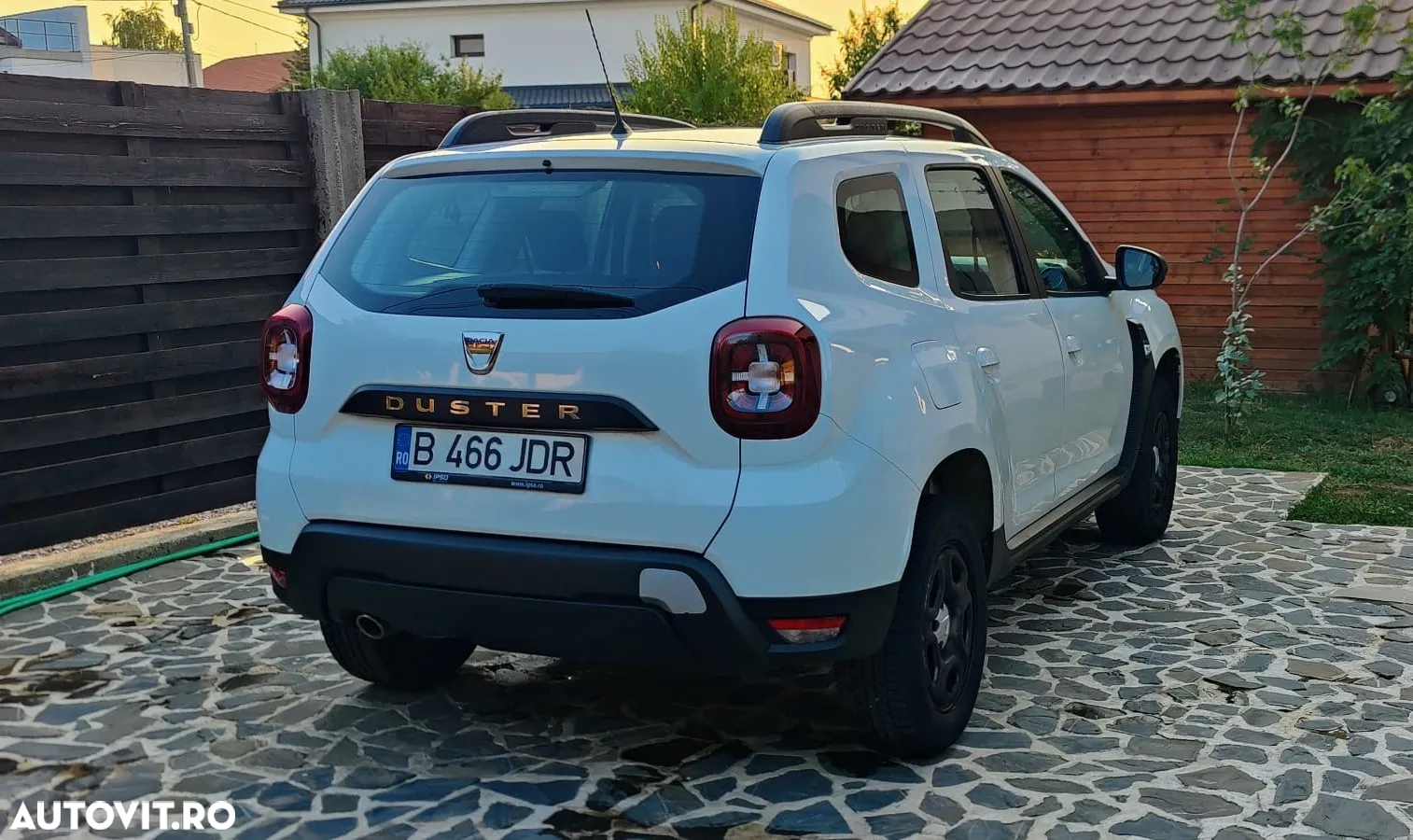 Dacia Duster 1.5 Blue dCi 4WD Essential - 12