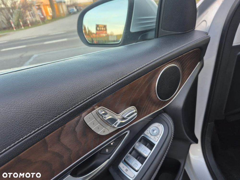 Mercedes-Benz GLC 350 d 4Matic 9G-TRONIC - 12