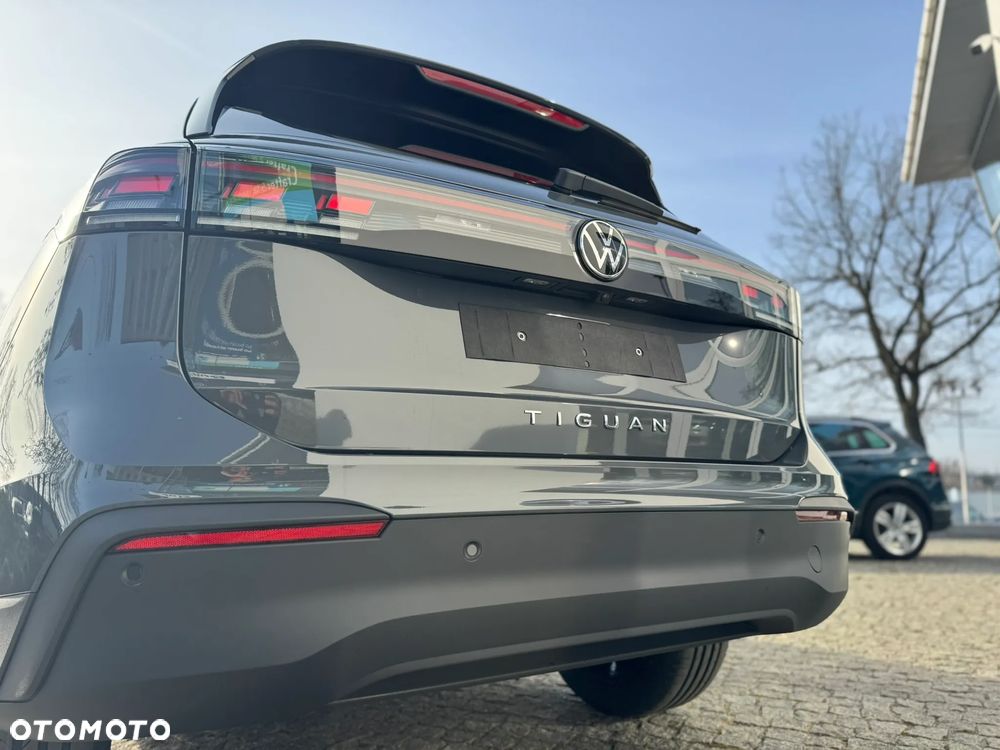 Volkswagen Tiguan - 31