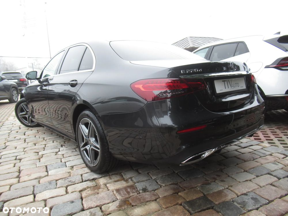 Mercedes-Benz Klasa E 220 d 4-Matic AMG - 3