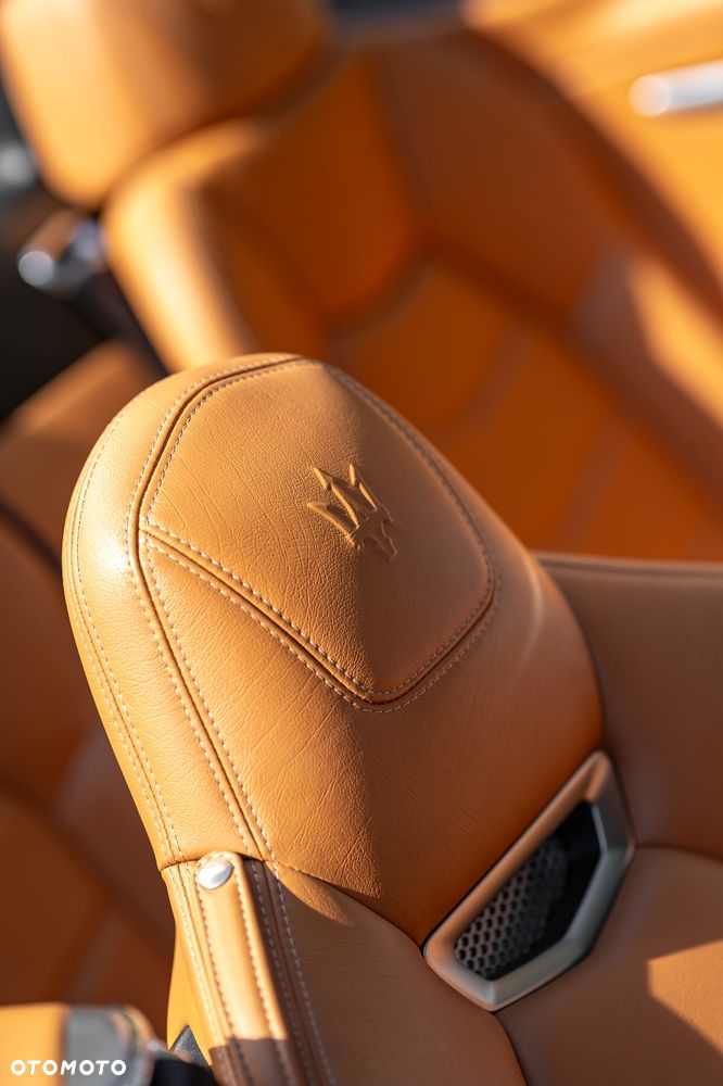 Maserati GranCabrio Sport - 34