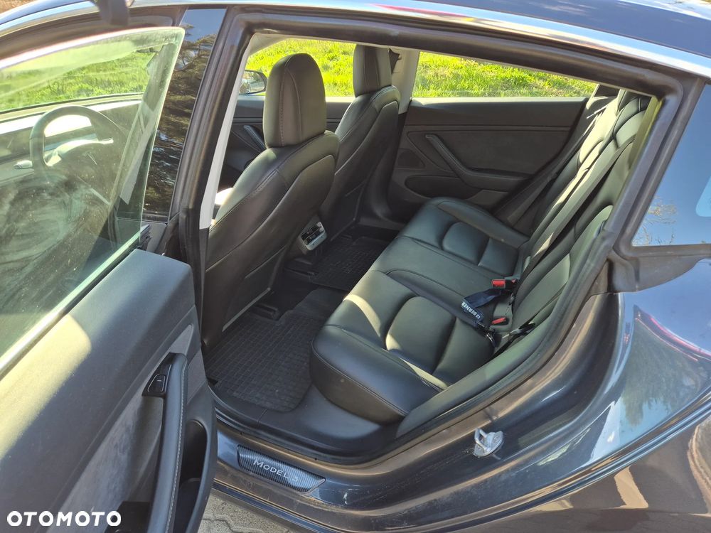 Tesla Model 3 Long Range AWD - 12