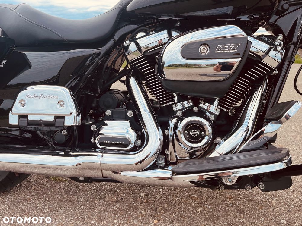 Harley-Davidson Touring Street Glide - 16