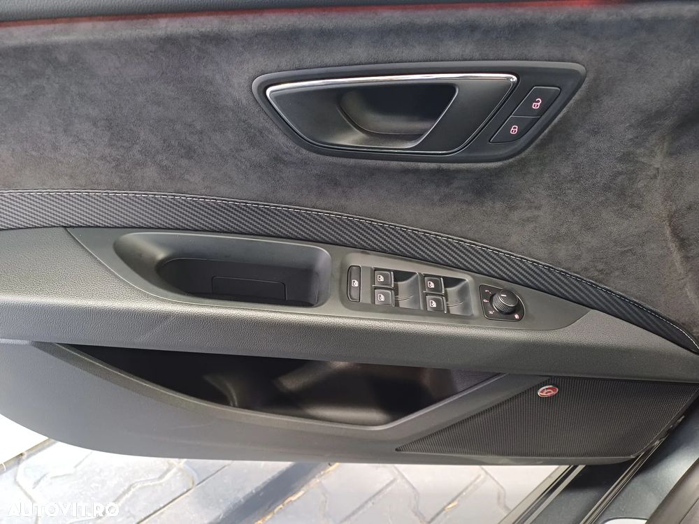 Seat Leon ST 2.0 TSI Start&Stop 4Drive DSG Cupra 300 Edition Carbon - 8