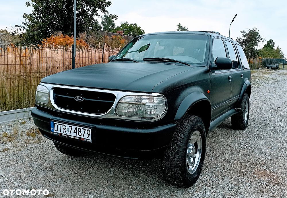Ford Explorer 4.0 4WD - 33