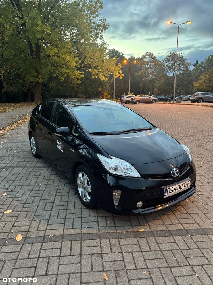 Toyota Prius 1.8 Hybrid Premium - 3