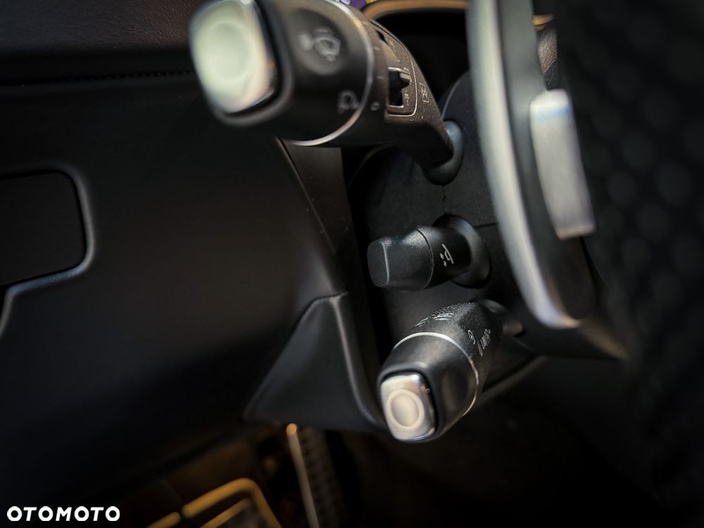 Mercedes-Benz Klasa G AMG 63 AMG SPEEDSHIFT 7G-TRONIC - 16