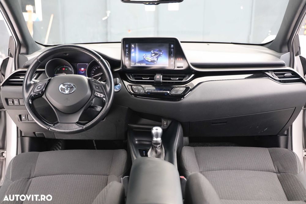 Toyota C-HR Style - 14