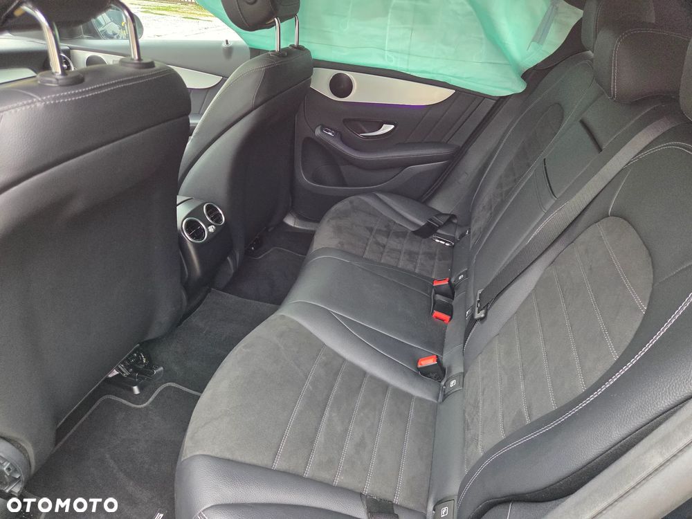 Mercedes-Benz GLC 220 d 4Matic 9G-TRONIC AMG Line - 21
