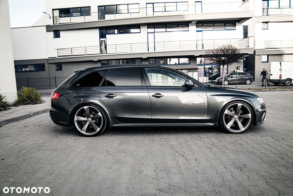 Audi RS4 Avant Avant S tronic - 6