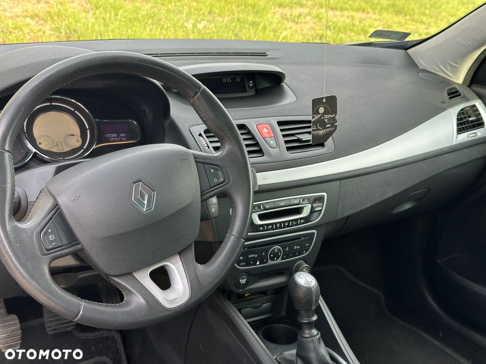 Renault Megane - 5