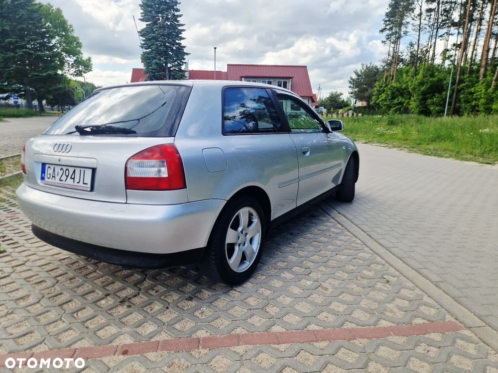 Audi A3 3-drzwiowe 1.6 S Line Sportpaket plus - 5