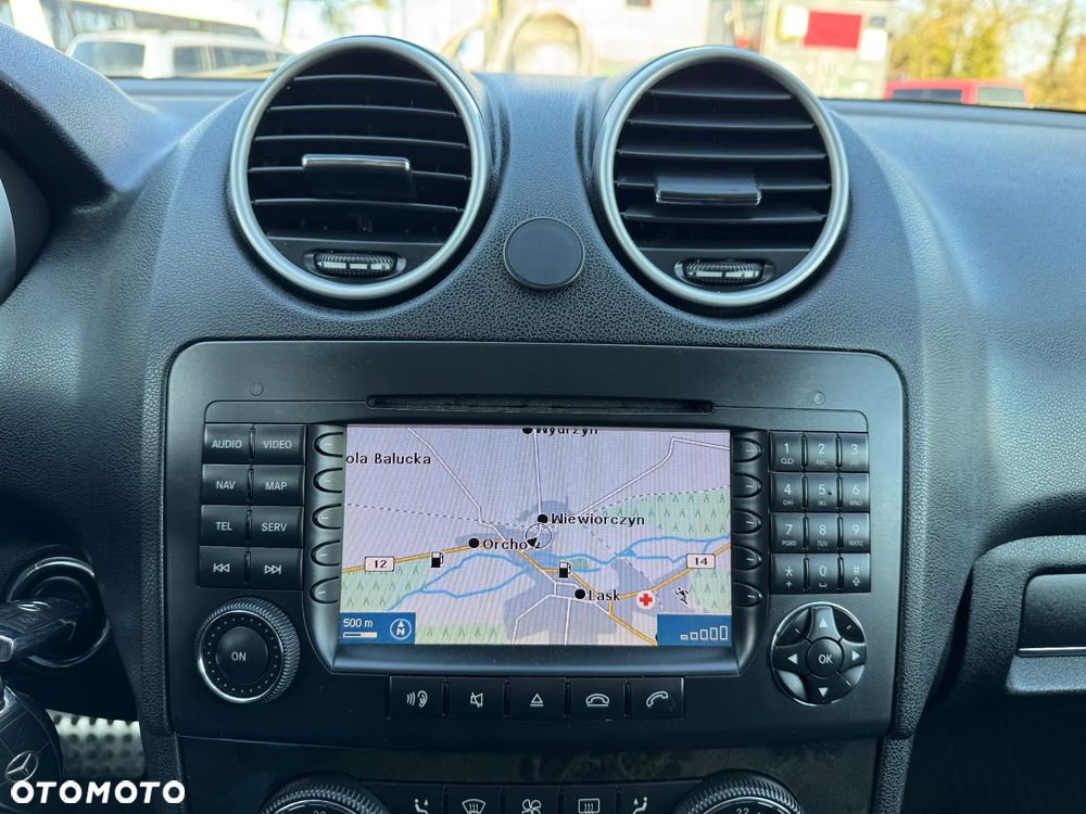 Mercedes-Benz ML 420 CDI 4Matic 7G-TRONIC DPF Edition 10 - 25