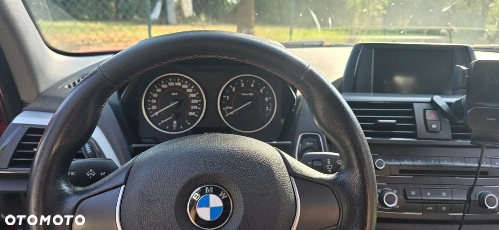 BMW Seria 1 116i Sport Line - 12