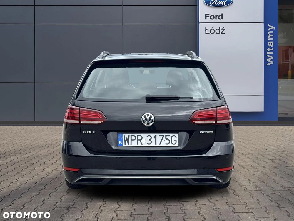 Volkswagen Golf 1.5 TSI BMT Comfortline DSG - 5