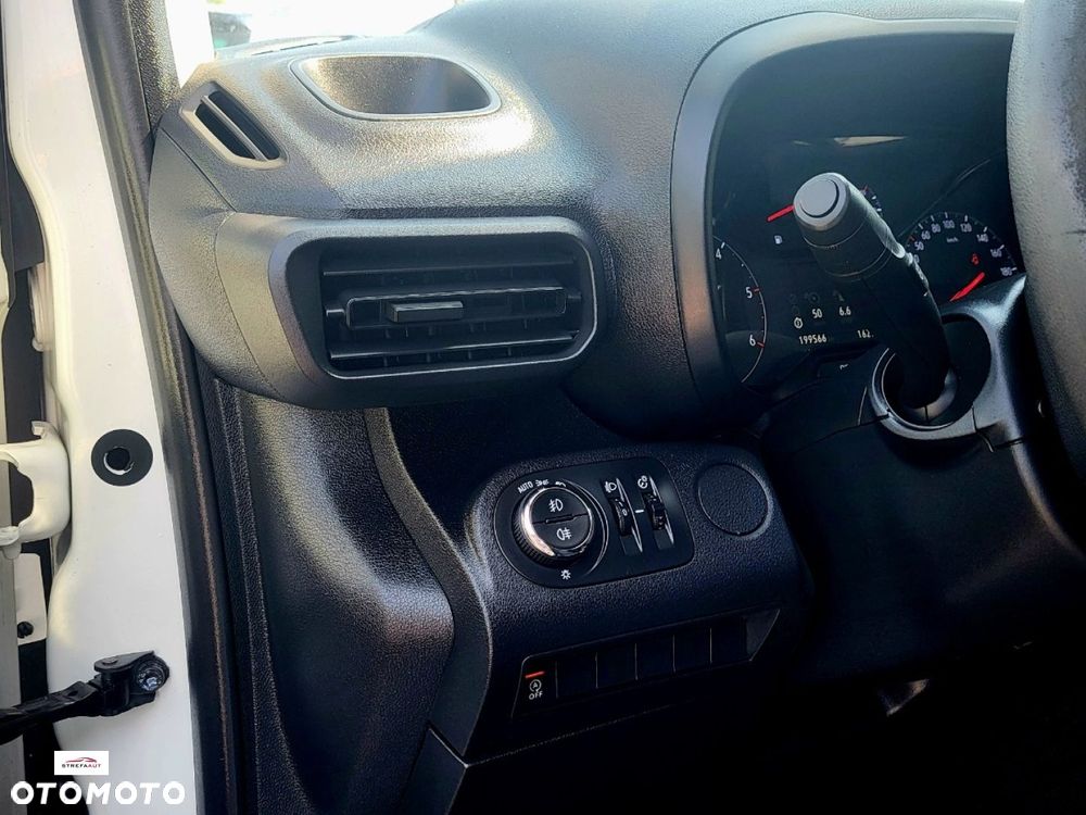 Opel Combo - 18