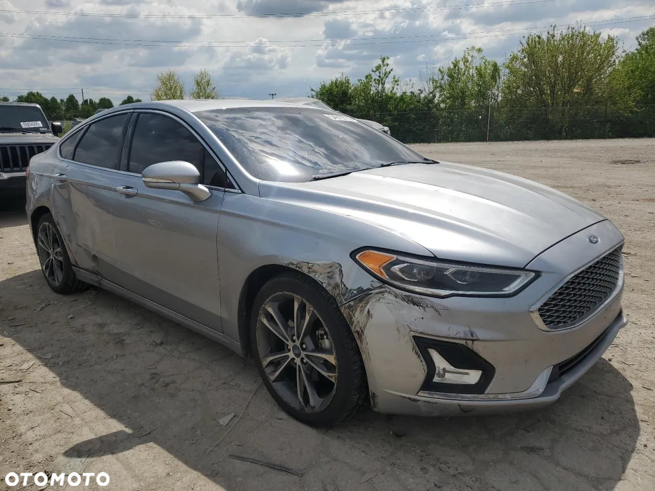 Ford Fusion 2.0 EcoBoost Titanium - 4