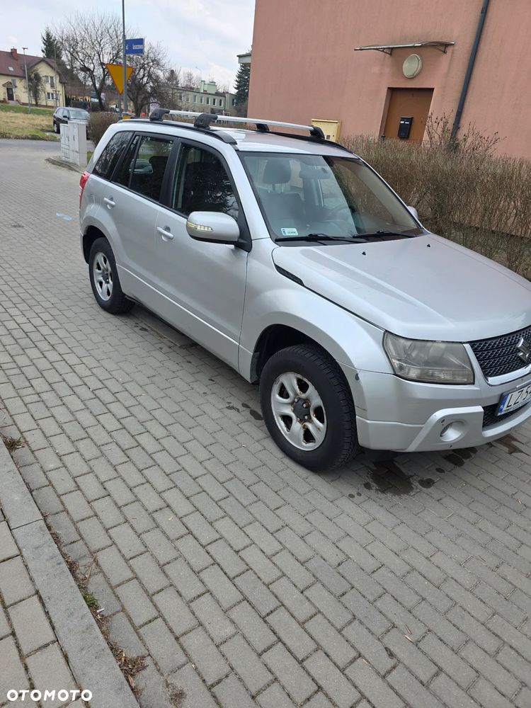 Suzuki Grand Vitara 2.0 Comfort - 4