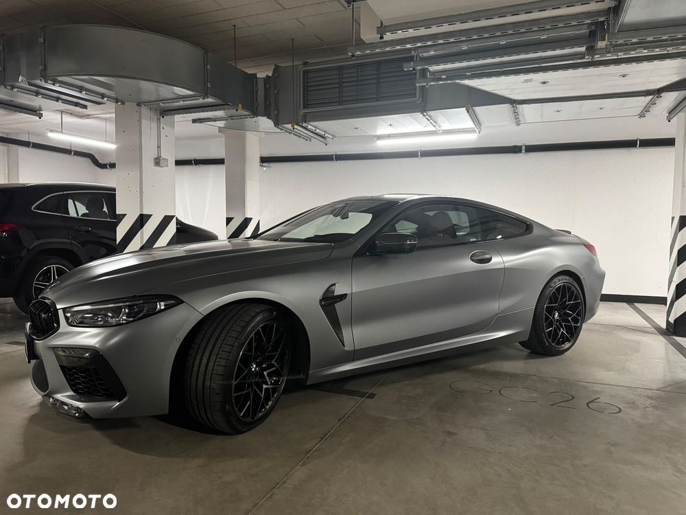 BMW M8 - 2