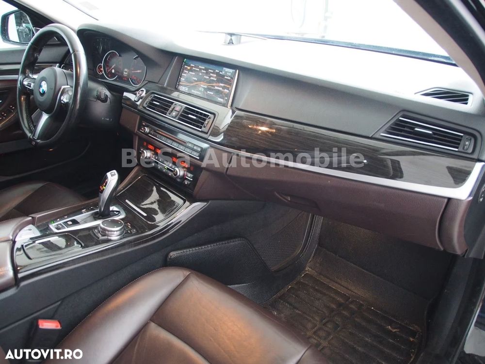 BMW Seria 5 530d xDrive Sport-Aut. Luxury Line - 7