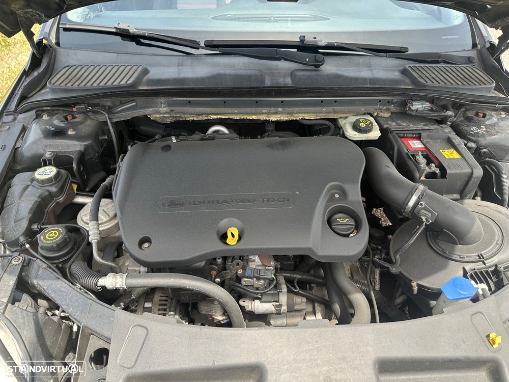 Ford Mondeo SW 2.2 TDCi Titanium S - 12