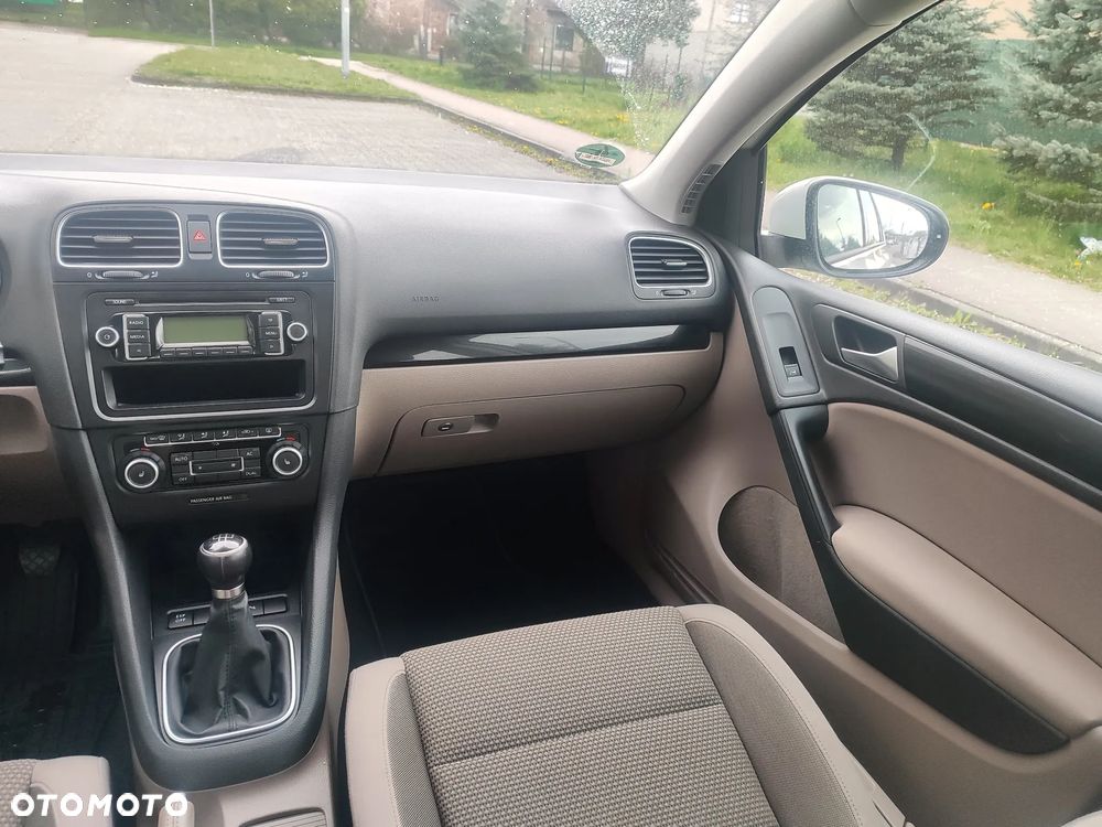 Volkswagen Golf 1.4 Style - 29