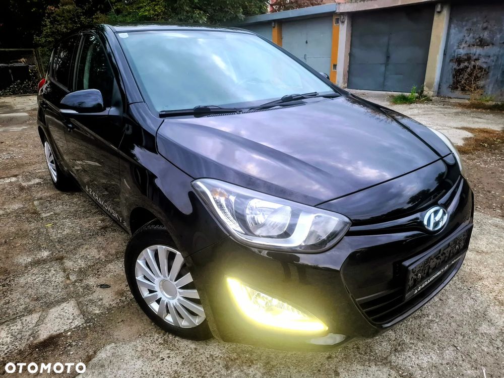 Hyundai I20