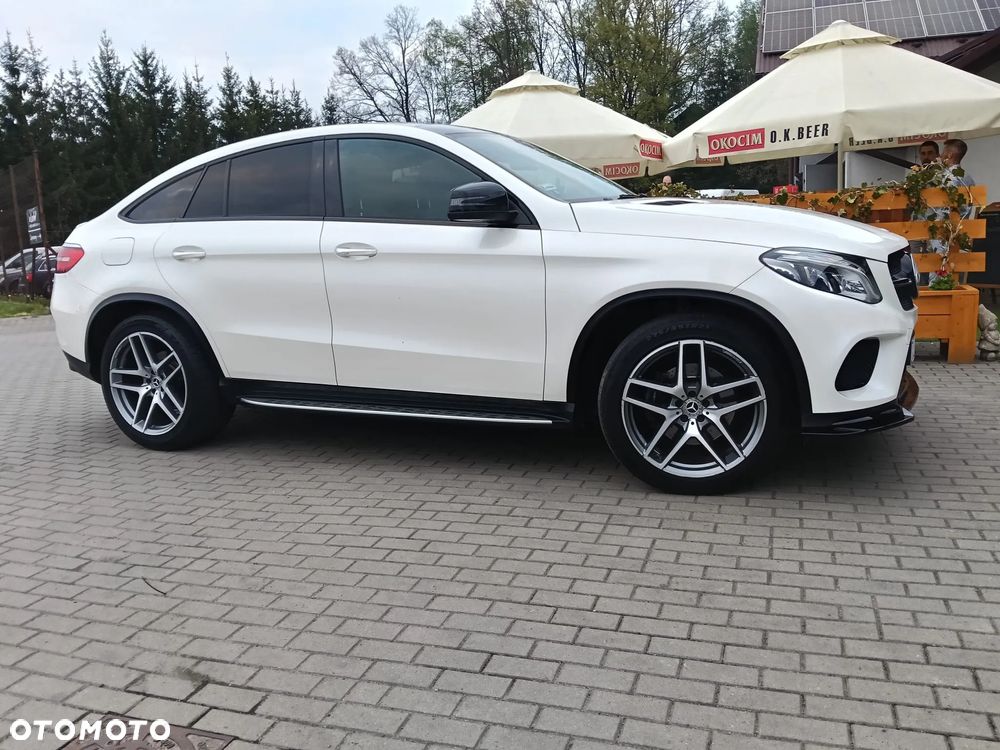 Mercedes-Benz GLE - 11