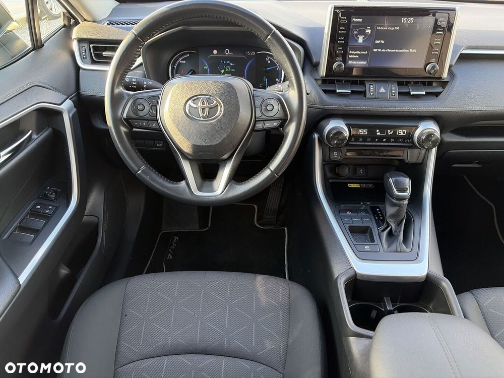 Toyota RAV4 - 13